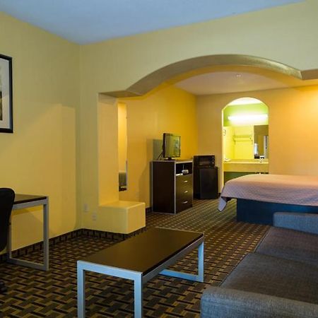 Redwoos Suites Миссури-Сити Экстерьер фото