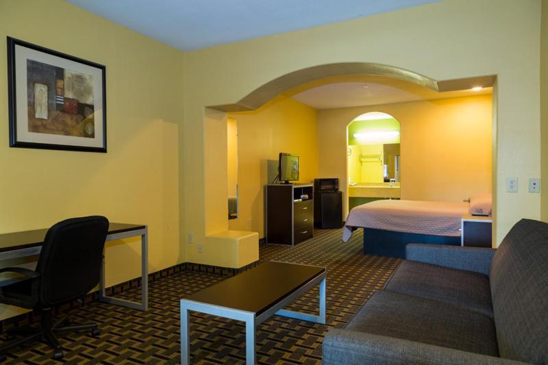 Redwoos Suites Миссури-Сити Экстерьер фото